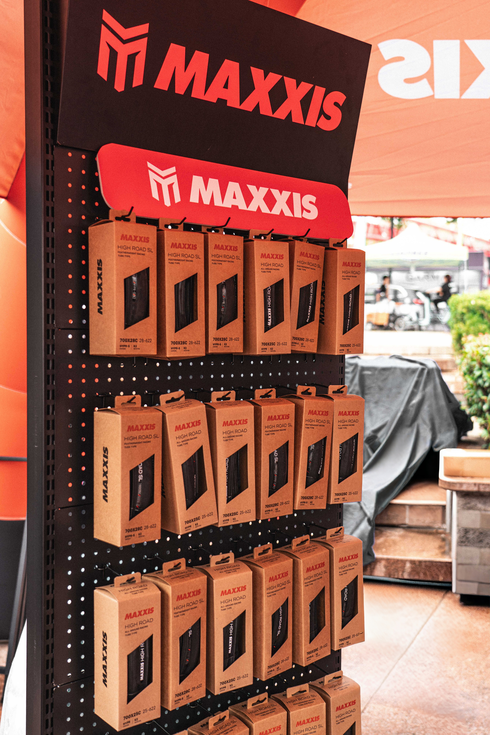 1762756775905375.jpg 14.jpg