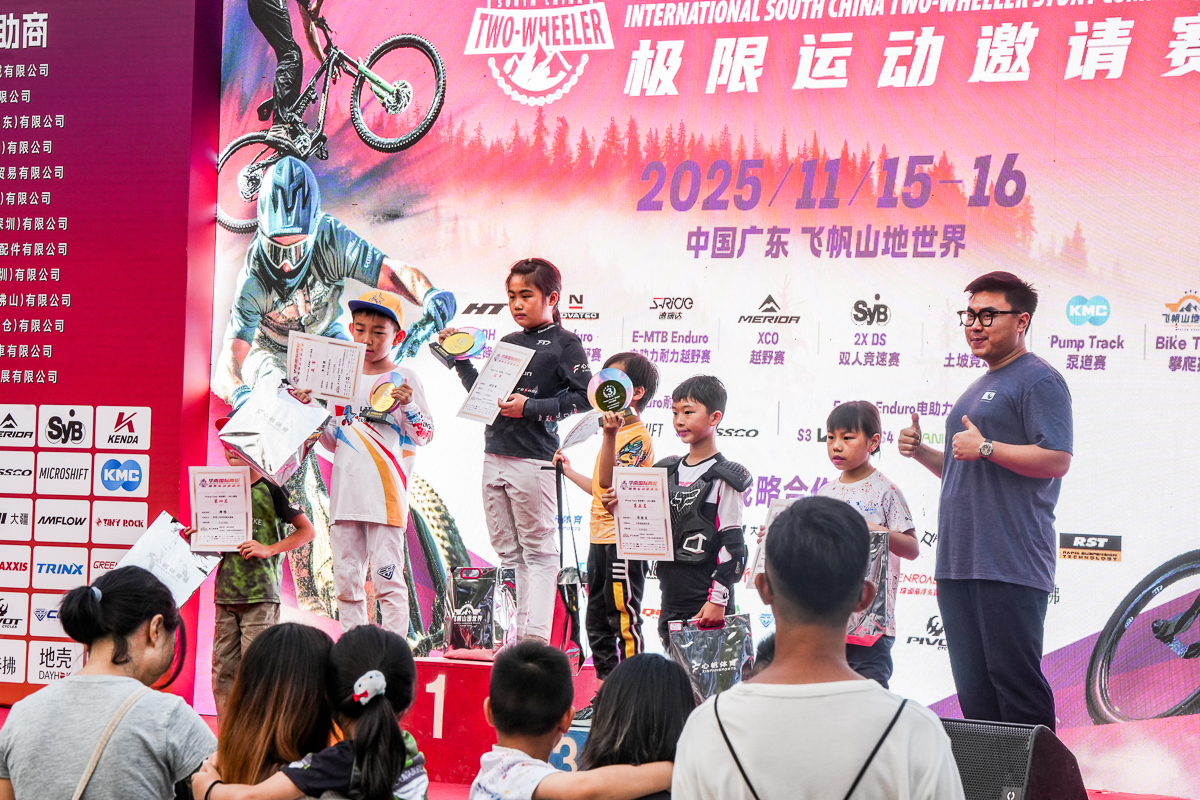 1763444006813580.jpg DSC08090-369.jpg