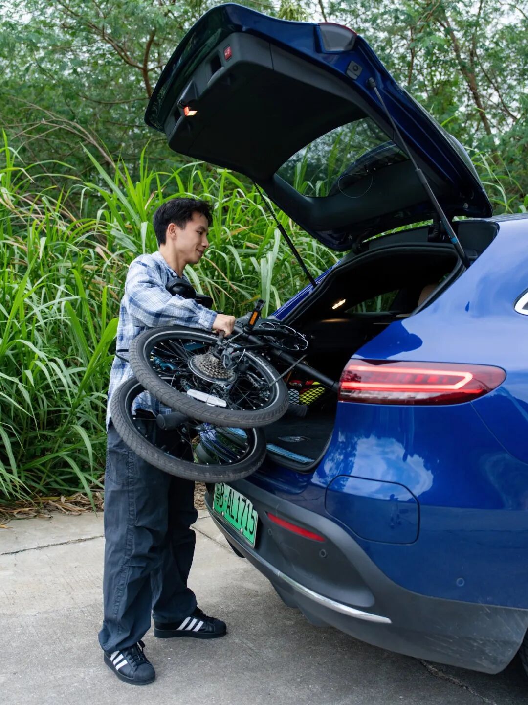 1764308509887307.jpg 640 (3).jpg