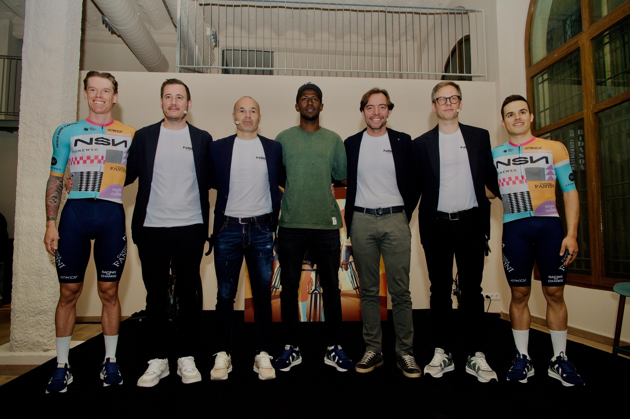 1765343310196547.jpg 597385075_1451499936986352_55714.jpg