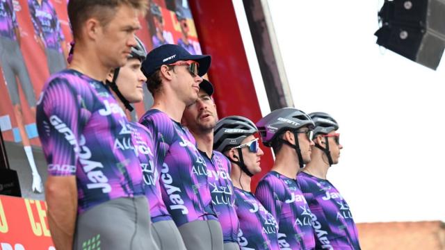 Jayco-AlUla确认2026赛季29人完整阵容 两名车手压哨加盟