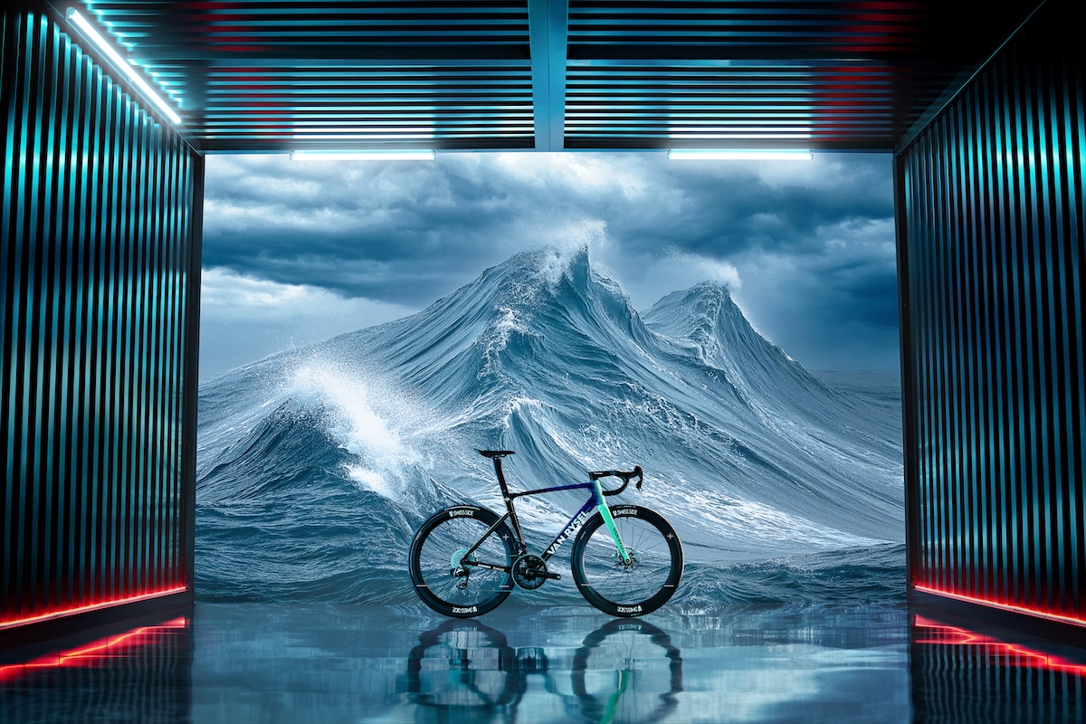 1765515497871745.jpg Reveal DCT x Van Rysel RCR-R_01_©Van Rysel.jpg