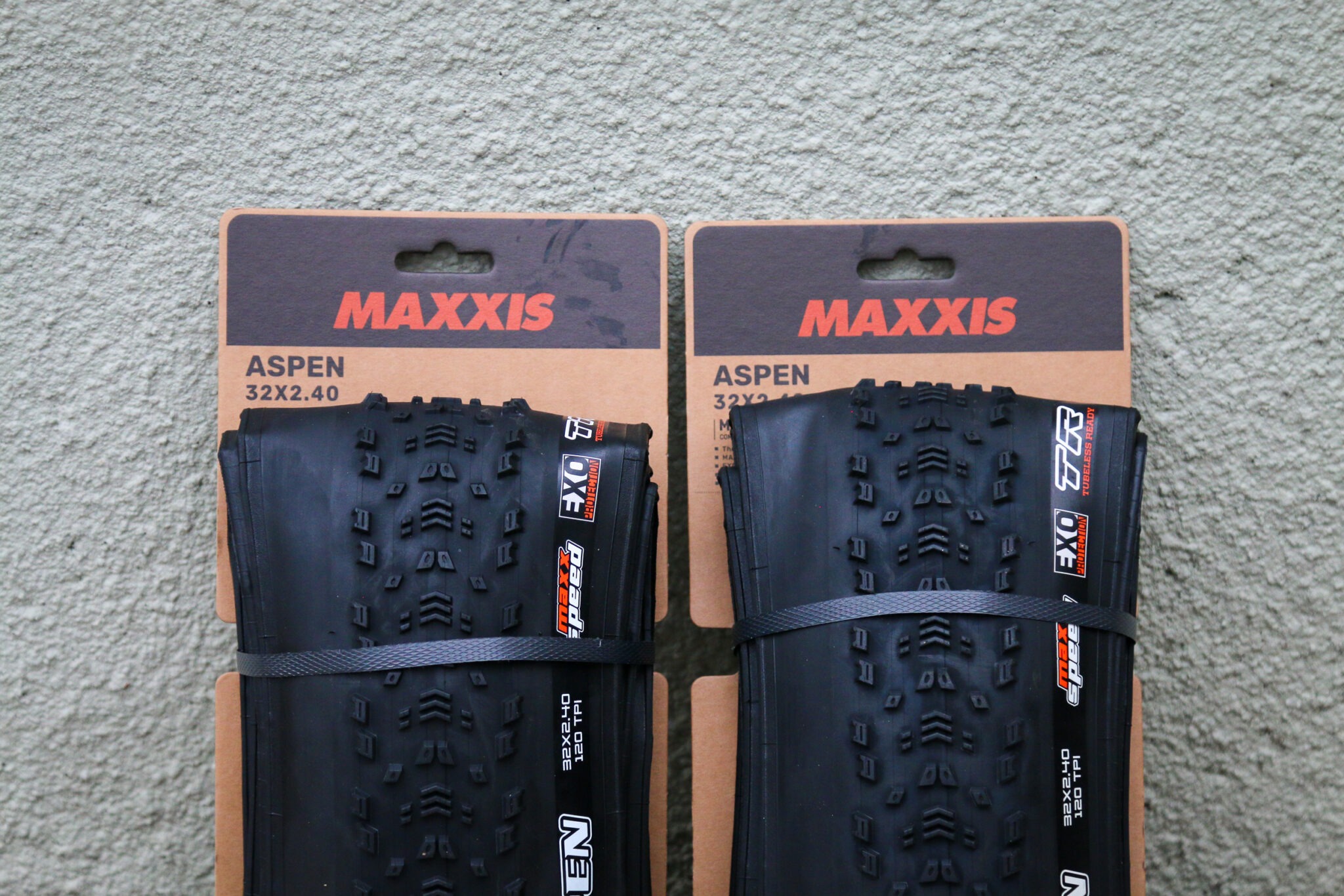 Maxxis-Aspen-32-inch-MTB-tire-re (5).jpg