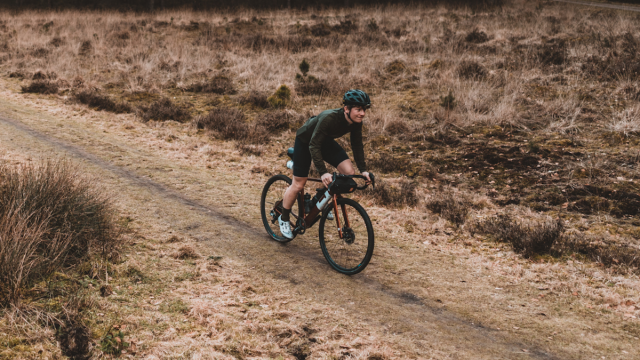 Gravel竞速攻略 Schwalbe G-ONE RS、R、RX的赛道分工