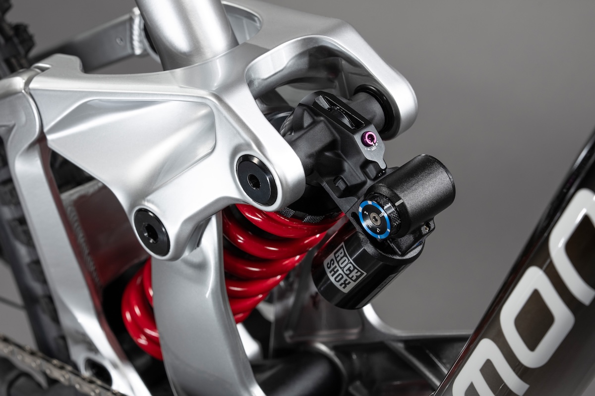 1771917216221502.jpg RockShox_MY27_BoXXer_VividCoil_AS__6994.jpg