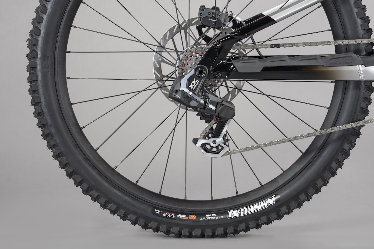 1771918437803665.jpg SM_XX_DH_Transmission_06962_H.jpg