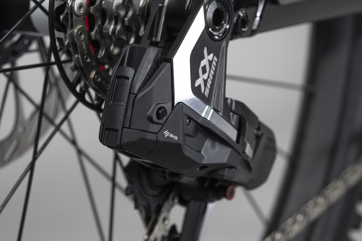 1771918455319082.jpg SM_XX_DH_Transmission_06972_H.jpg