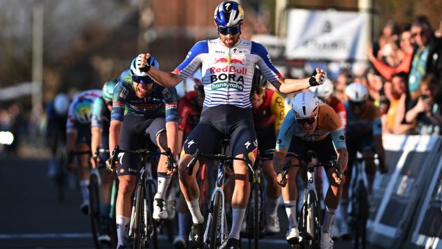 萨明古典赛：约尔迪·梅乌斯冲刺夺冠