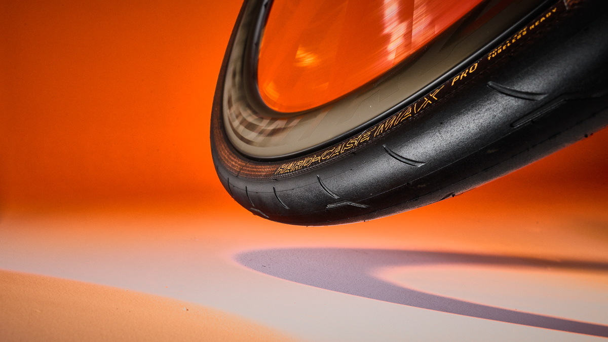 1775190669121227.jpg TK26_ Hard_Case_Max_Tires 9.jpg