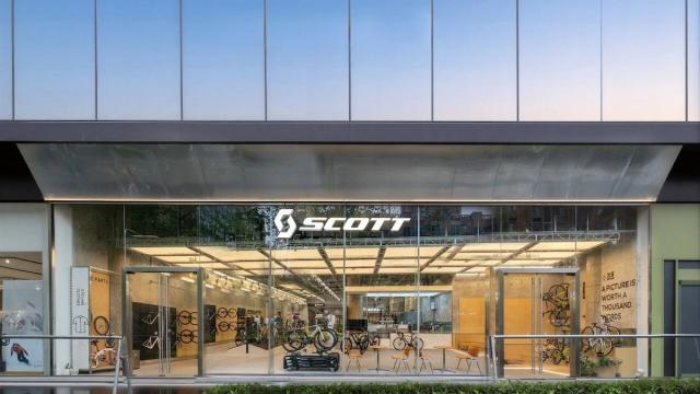 首家零售3.0概念店 SCOTT武汉旗舰店开业