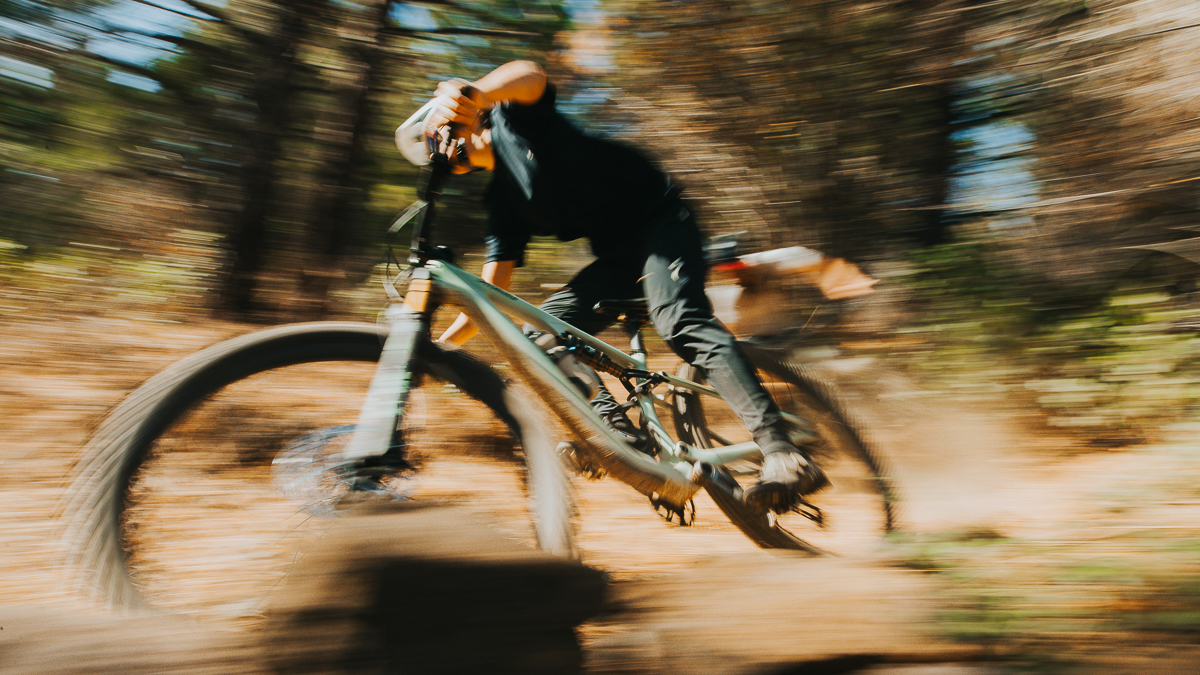 技术下放 带来更亲民的Power EVO Pro Mirror & Comp座垫