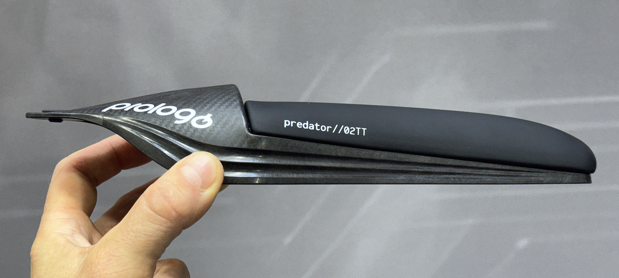 Prologo-Predator-02-aero-TT-tri-saddle-gets-normal-oval-carbon-rails_TT-side-profile.jpg