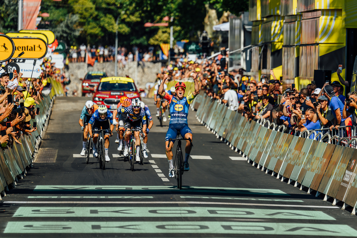 CAuldPhoto-2026-TDF-Stage4-0653.jpg