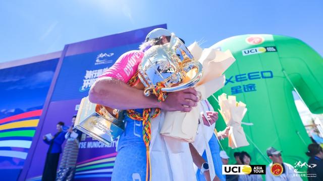 2026中国西藏第七届跨喜马拉雅国际公路自行车极限赛落幕