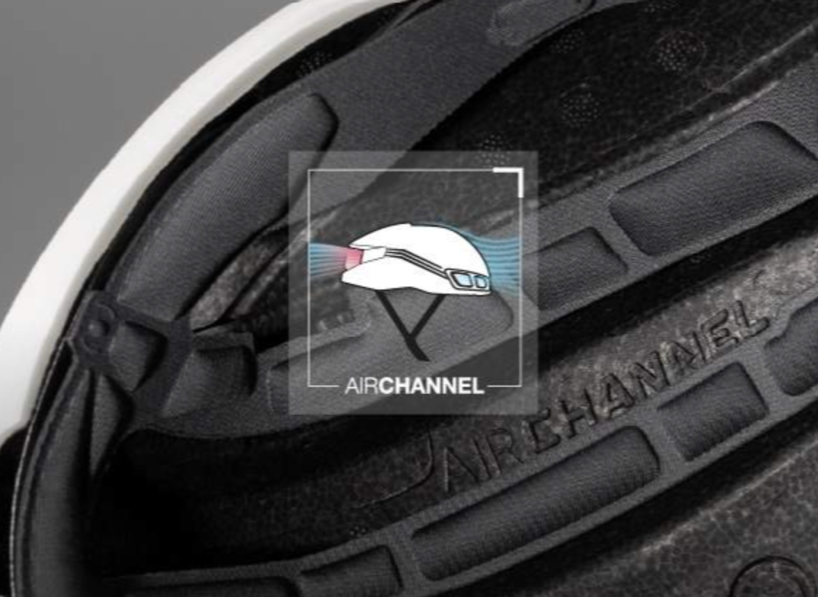 Mavic-Comete-Ultimate-Helmet-Airflow-inside-clos.jpg