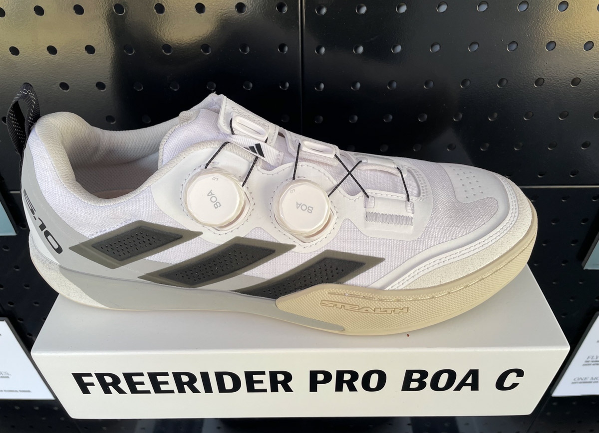 2027-Five-Ten-Freerider-Pro-Boa-clipless.jpg