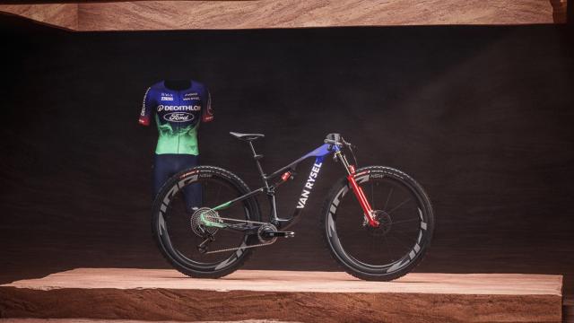 VAN RYSEL开启全新篇章 32英寸RCR-XC山地车将征战顶级赛场