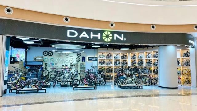 大行门店SI形象重磅升级 以品质空间诠释品牌格调