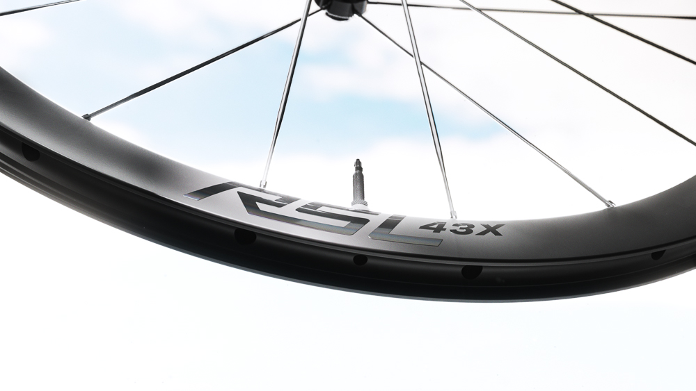 FallingWheel243.jpg